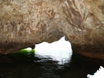Jeskyně v kaňonu